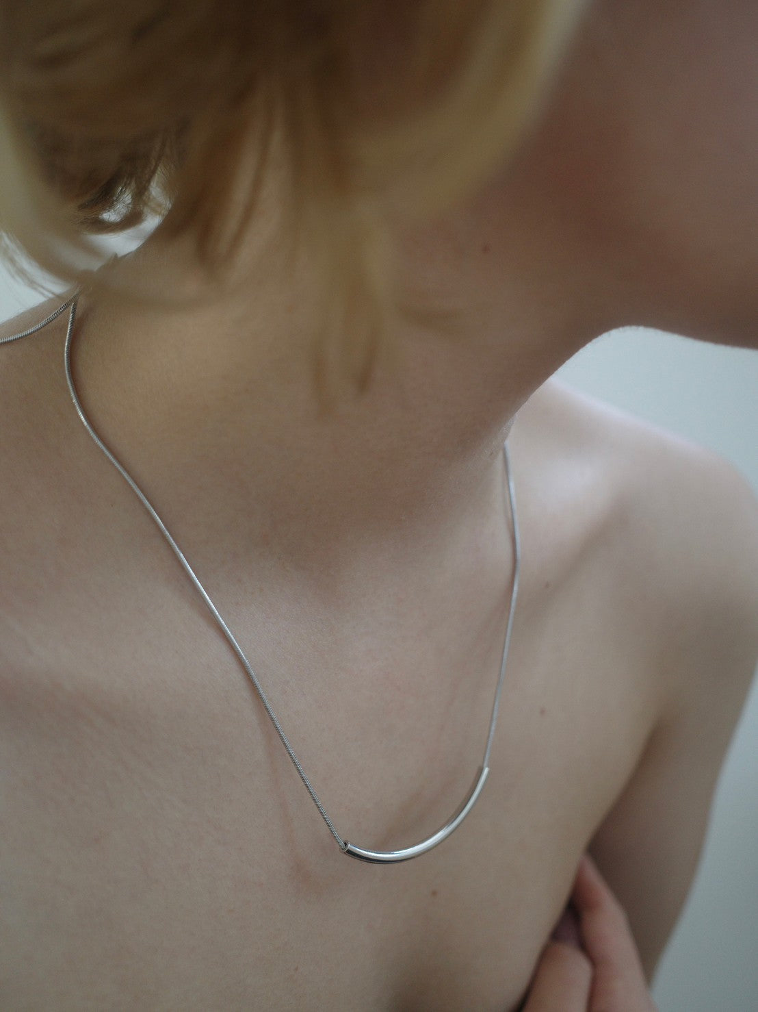 tres Plate Necklace (Silver) 2