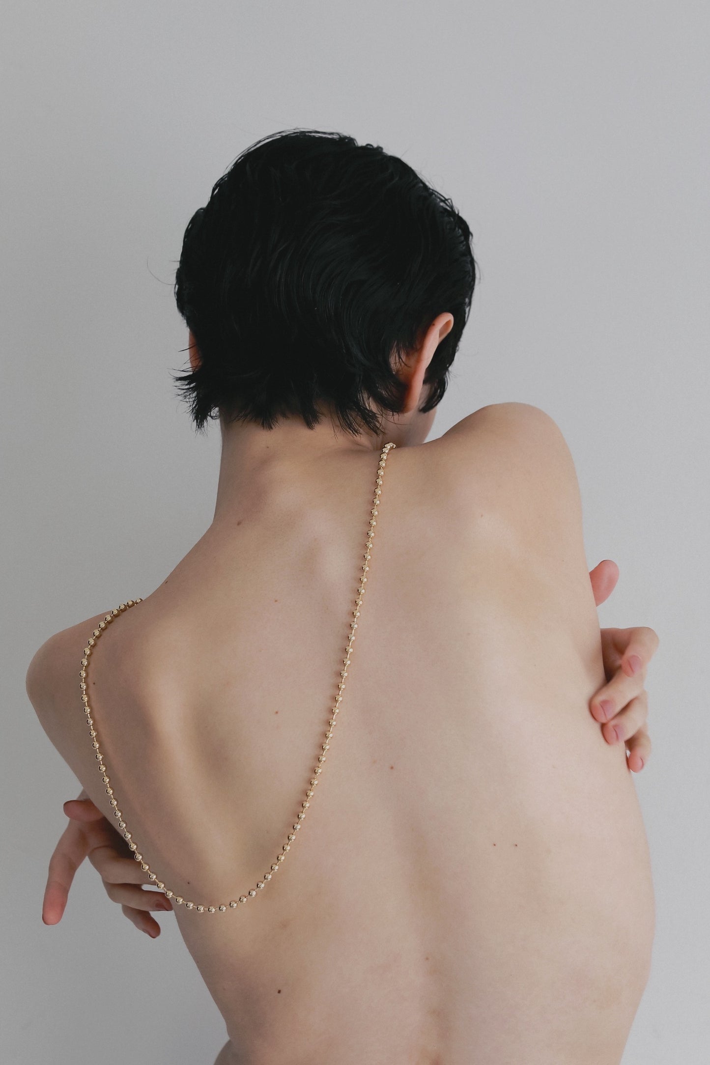 Long sphere Necklace (Gold)