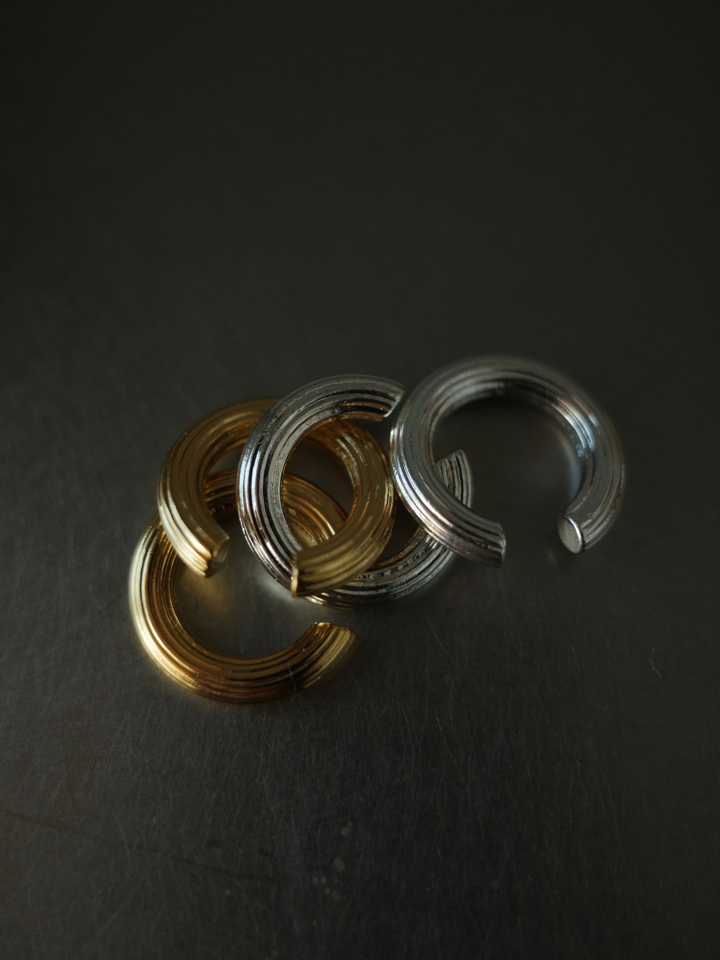 Seam Earcuff (Silver)