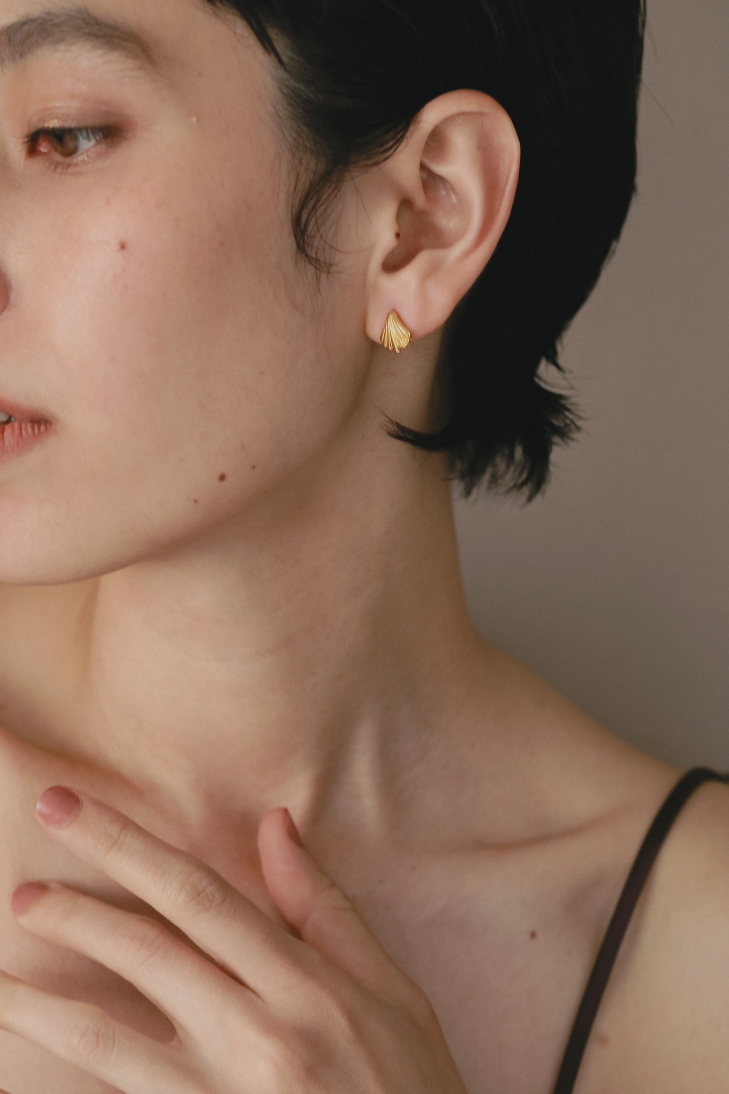 ［silver925］Mini shell Pierce (Gold)
