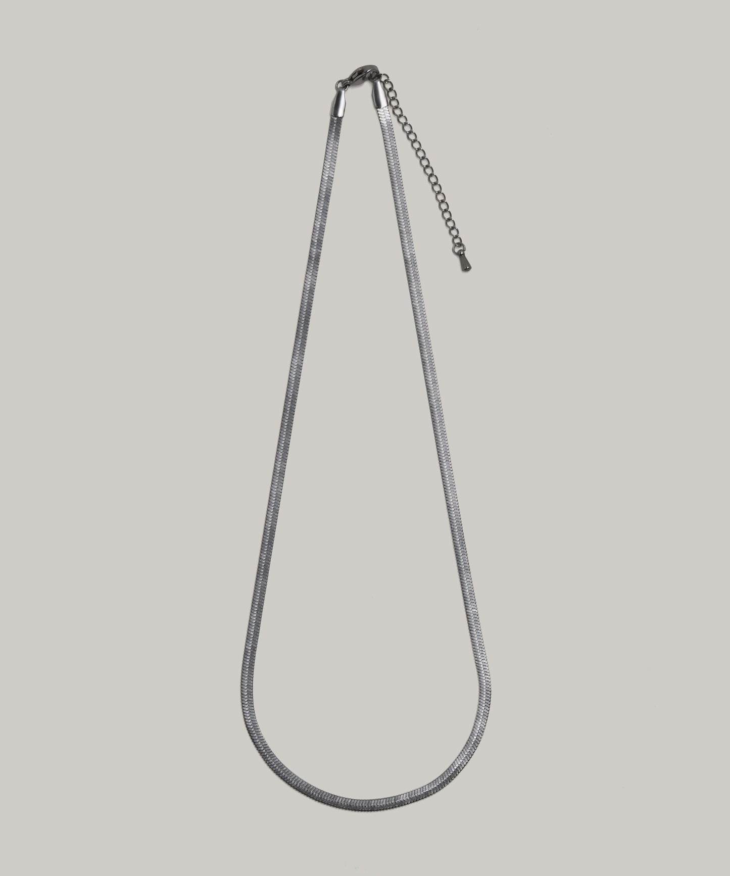 tres［サージカルステンレス］Wide snake Necklace (Silver) 1