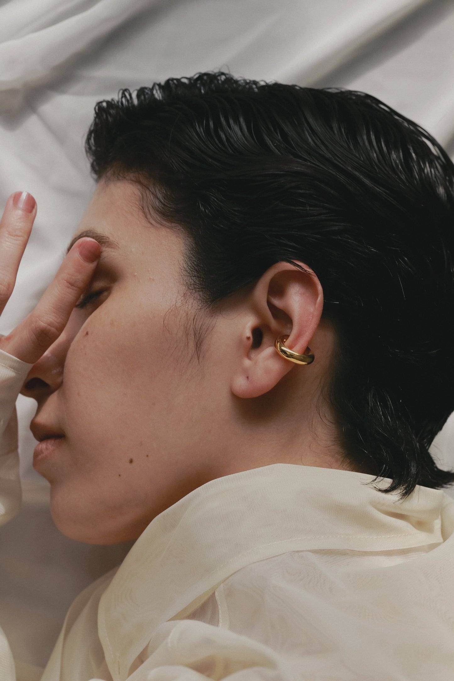 ［silver925］Middle pipe Earcuff (Gold)