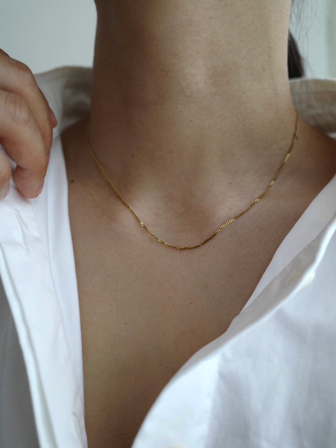 ［サージカルステンレス］Thin chain Necklace (Gold)